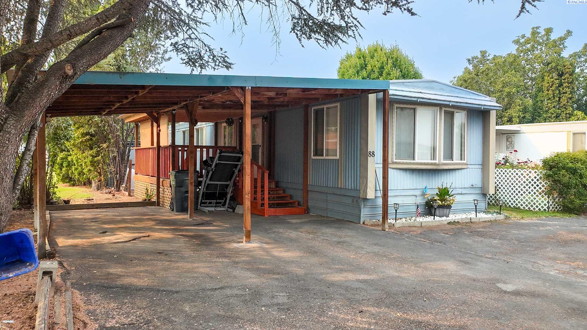 State Route 821, Yakima, Washington 98901, 3 Bedrooms Bedrooms, 0 ,1 BathroomBathrooms,Manufactured Homes,For Sale,State Route 821,0,287325