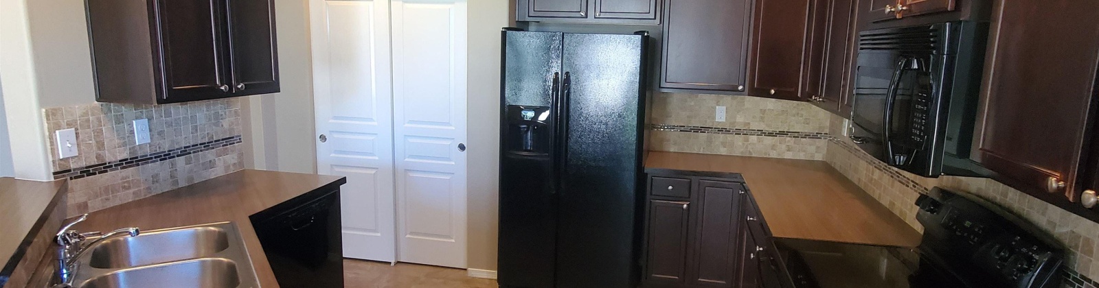 6th Place, Kennewick, Washington 99336, 3 Bedrooms Bedrooms, 0 ,2 BathroomsBathrooms,Houses,For Rent,6th Place,0,287356