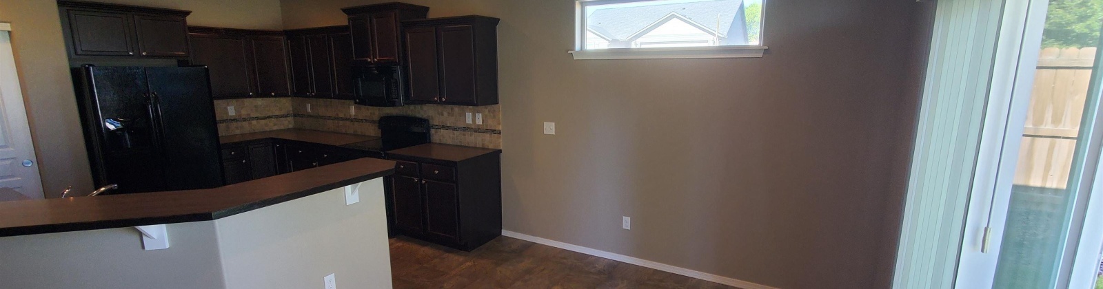 6th Place, Kennewick, Washington 99336, 3 Bedrooms Bedrooms, 0 ,2 BathroomsBathrooms,Houses,For Rent,6th Place,0,287356