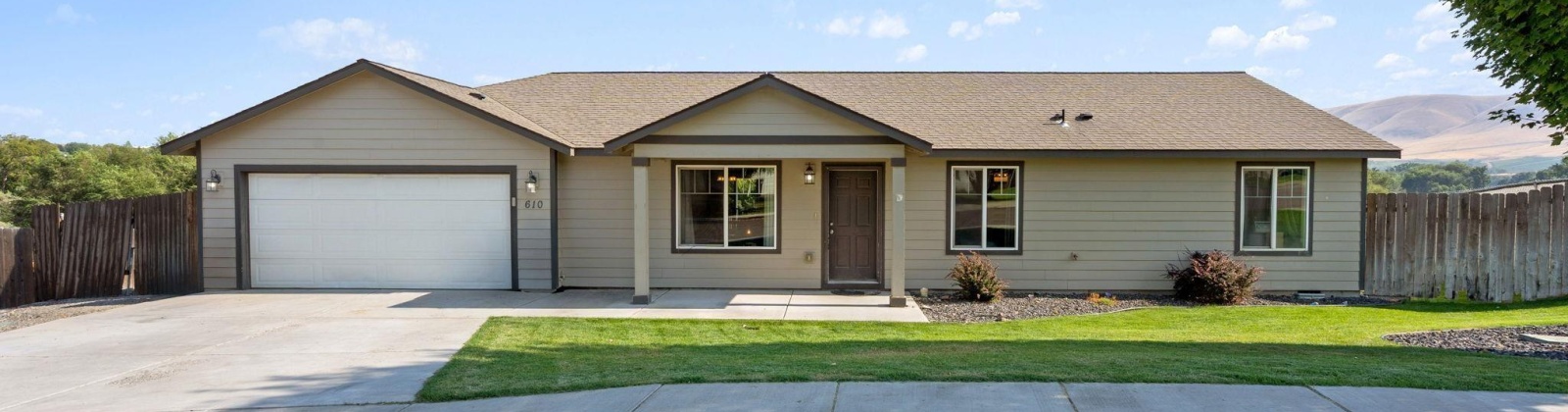 Botaka Loop, Benton City, Washington 99320, 3 Bedrooms Bedrooms, 0 ,2 BathroomsBathrooms,Houses,For Sale,Botaka Loop,0,287355