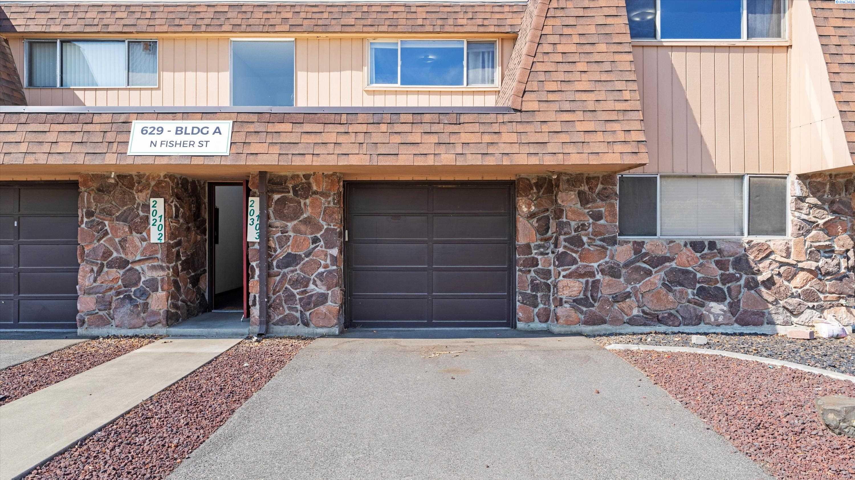 Fisher St, Kennewick, Washington 99336, 3 Bedrooms Bedrooms, 0 ,2 BathroomsBathrooms,Condos/townhomes,For Sale,Fisher St,0,287353