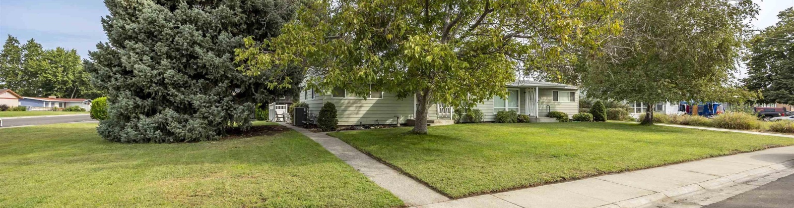 Trippe St, Richland, Washington 99354, 4 Bedrooms Bedrooms, 0 ,2 BathroomsBathrooms,Multi-family,For Sale,Trippe St,0,287369