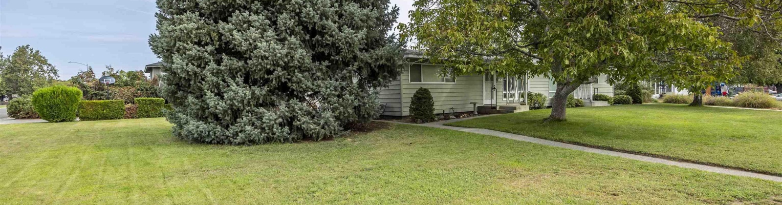 Trippe St, Richland, Washington 99354, 4 Bedrooms Bedrooms, 0 ,2 BathroomsBathrooms,Multi-family,For Sale,Trippe St,0,287369