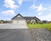 Reata Rd, Kennewick, Washington 99338, 3 Bedrooms Bedrooms, 0 ,3 BathroomsBathrooms,Houses,For Sale,Reata Rd,0,287380