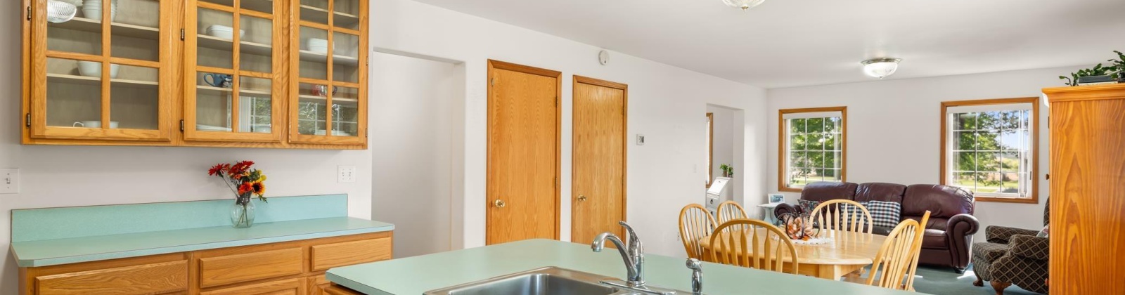 Lake Road, Burbank, Washington 99323-0930, 3 Bedrooms Bedrooms, 0 ,3 BathroomsBathrooms,Houses,For Sale,Lake Road,0,287373