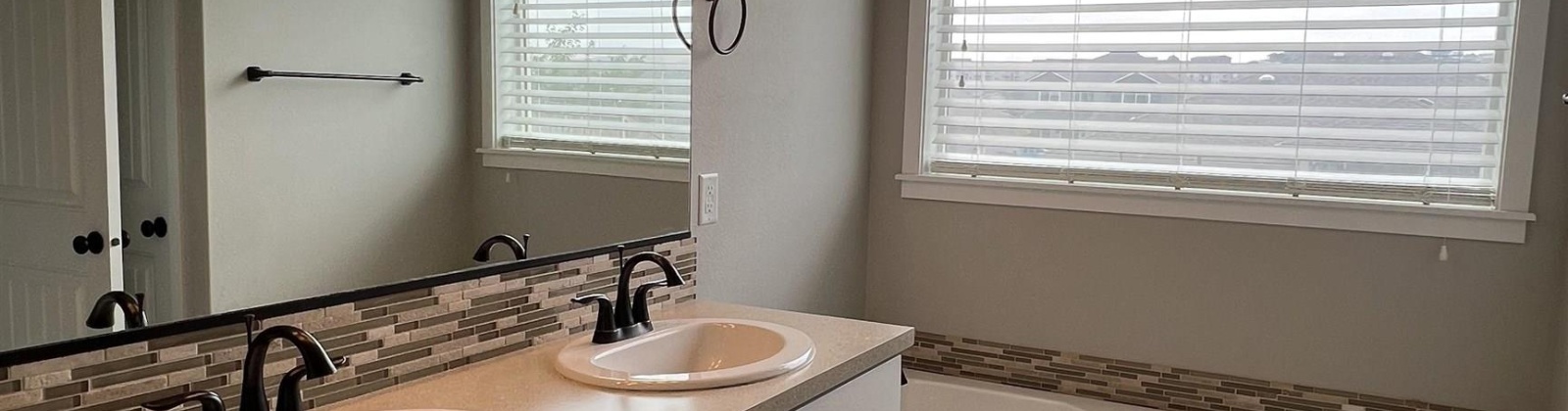 17th pl, Kennewick, Washington 99338, 3 Bedrooms Bedrooms, 0 ,2 BathroomsBathrooms,Houses,For Rent,17th pl,0,287372