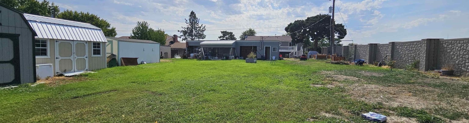 Deschutes, Kennewick, Washington 99336, 4 Bedrooms Bedrooms, 0 ,3 BathroomsBathrooms,Houses,For Sale,Deschutes,0,287371
