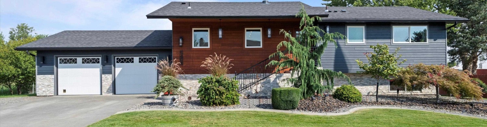 8th Ave, Kennewick, Washington 99336, 3 Bedrooms Bedrooms, 0 ,3 BathroomsBathrooms,Houses,For Sale,8th Ave,0,287370