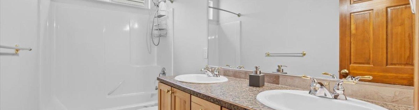 Morain, Kennewick, Washington 99337, 4 Bedrooms Bedrooms, 0 ,2 BathroomsBathrooms,Houses,For Sale,Morain,0,287383