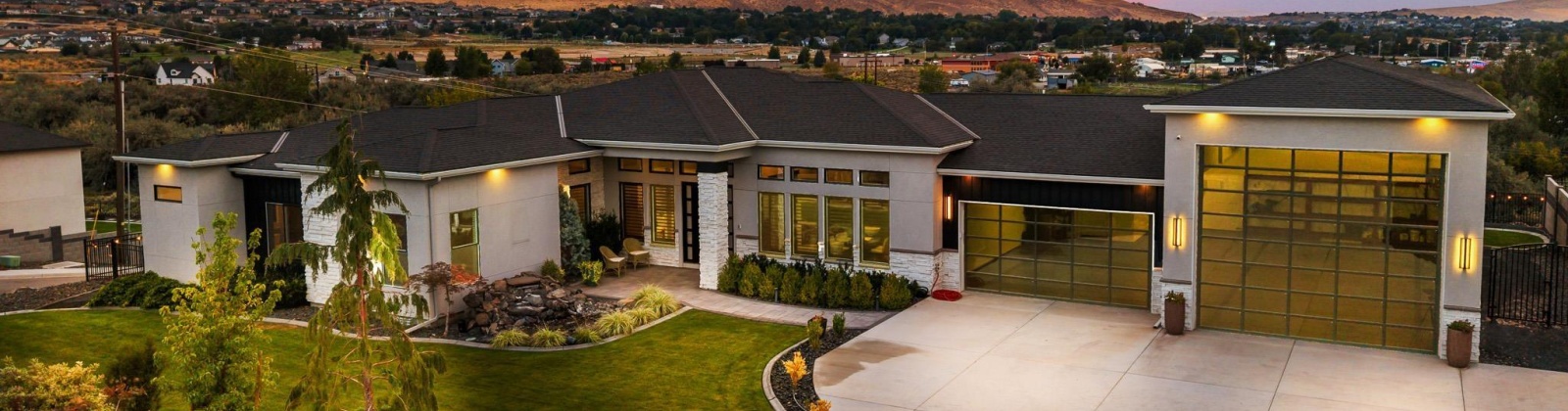 Rieve Court, Richland, Washington 99352, 4 Bedrooms Bedrooms, 0 ,4 BathroomsBathrooms,Houses,For Sale,Rieve Court,0,287396