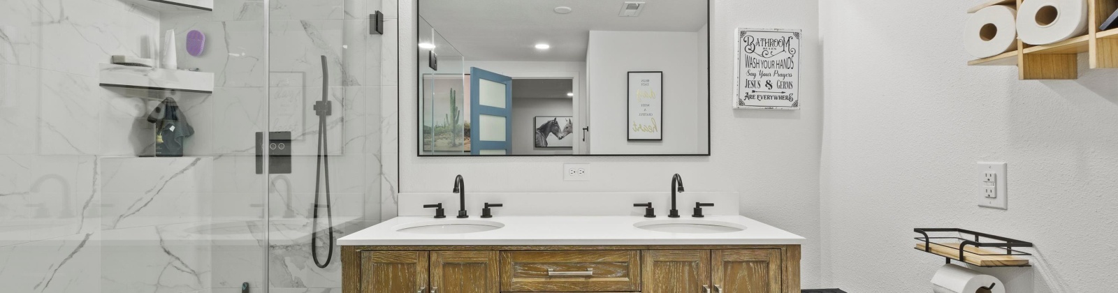 7th Ave, Yakima, Washington 98902, 4 Bedrooms Bedrooms, 0 ,4 BathroomsBathrooms,Houses,For Sale,7th Ave,0,287389