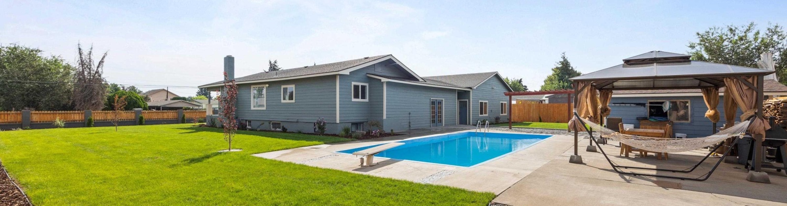 7th Ave, Yakima, Washington 98902, 4 Bedrooms Bedrooms, 0 ,4 BathroomsBathrooms,Houses,For Sale,7th Ave,0,287389