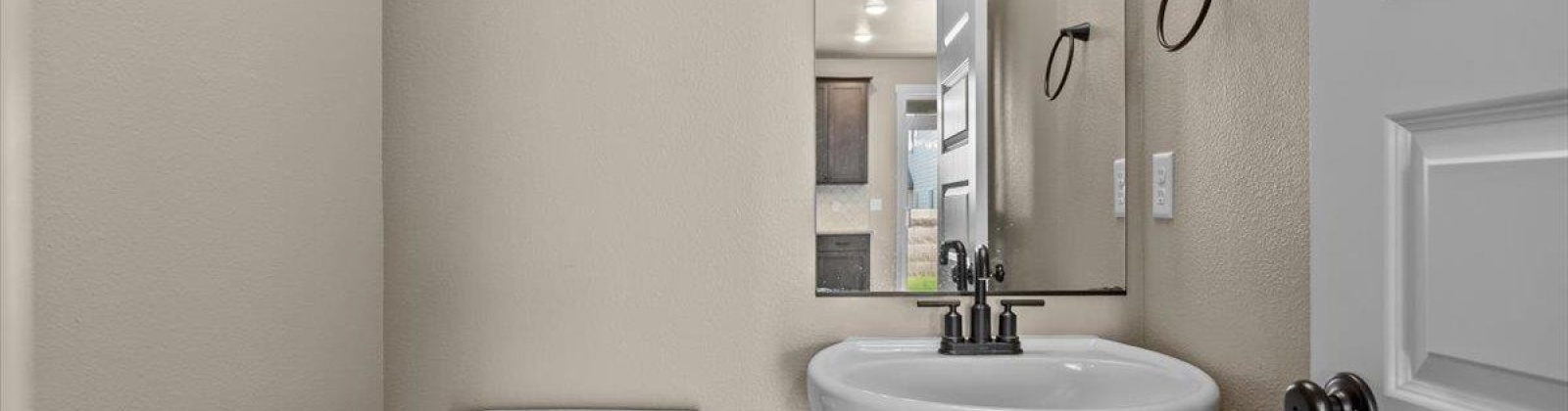 Ballard Lp, West Richland, Washington 99353, 4 Bedrooms Bedrooms, 0 ,3 BathroomsBathrooms,Houses,For Sale,Ballard Lp,0,287391
