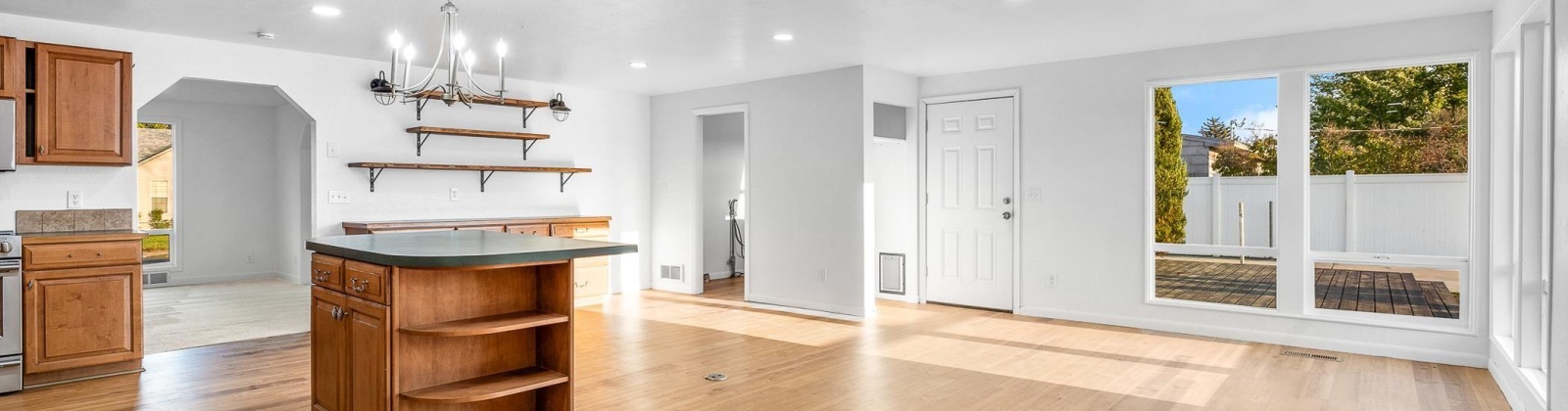 Wright Ave, Richland, Washington 99352, 3 Bedrooms Bedrooms, 0 ,2 BathroomsBathrooms,Houses,For Sale,Wright Ave,0,287393