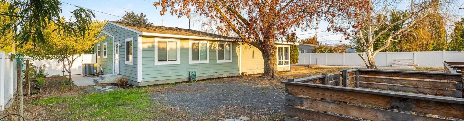 Wright Ave, Richland, Washington 99352, 3 Bedrooms Bedrooms, 0 ,2 BathroomsBathrooms,Houses,For Sale,Wright Ave,0,287393