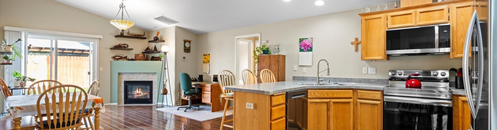Flores Ln, Pasco, Washington 99301, 3 Bedrooms Bedrooms, 0 ,2 BathroomsBathrooms,Houses,For Sale,Flores Ln,0,287408