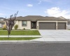 32nd Ct, Kennewick, Washington 99338, 3 Bedrooms Bedrooms, 0 ,2 BathroomsBathrooms,Houses,For Sale,32nd Ct,0,287397