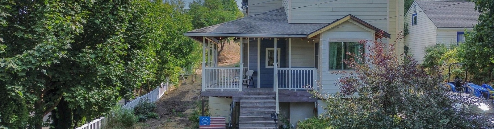 East St, Colfax, Washington 99111, 4 Bedrooms Bedrooms, 0 ,2 BathroomsBathrooms,Houses,For Sale,East St,0,287422