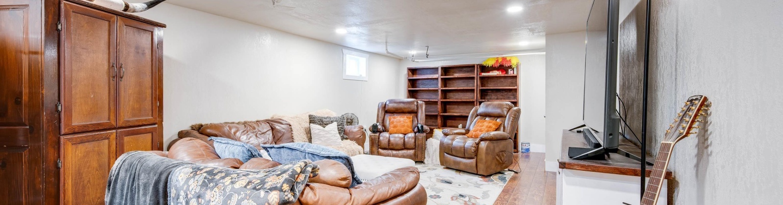 Perkins, Colfax, Washington 99111, 5 Bedrooms Bedrooms, 0 ,2 BathroomsBathrooms,Houses,For Sale,Perkins,0,287415