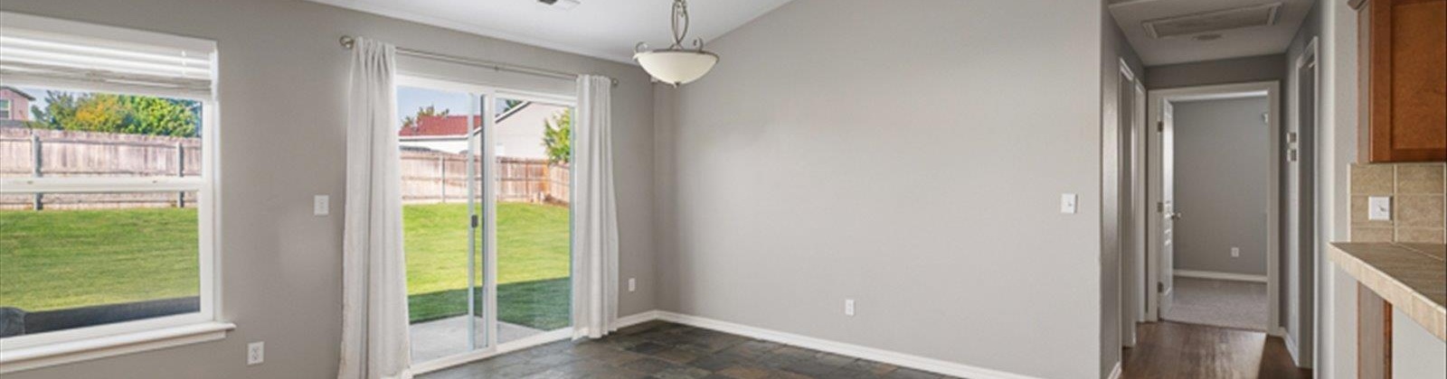 Chris St., West Richland, Washington 99353, 4 Bedrooms Bedrooms, 0 ,3 BathroomsBathrooms,Houses,For Sale,Chris St.,0,287417