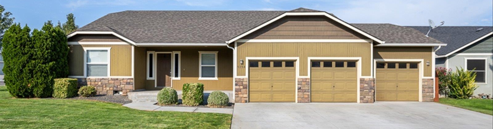 Chris St., West Richland, Washington 99353, 4 Bedrooms Bedrooms, 0 ,3 BathroomsBathrooms,Houses,For Sale,Chris St.,0,287417
