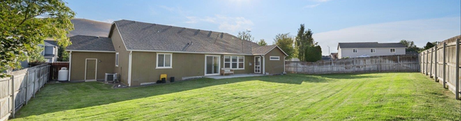 Chris St., West Richland, Washington 99353, 4 Bedrooms Bedrooms, 0 ,3 BathroomsBathrooms,Houses,For Sale,Chris St.,0,287417