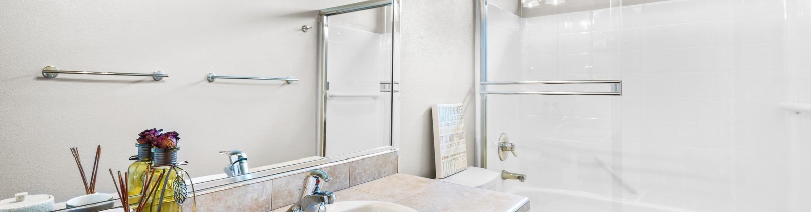 Hollyhock Ct, Pasco, Washington 99301, 3 Bedrooms Bedrooms, 0 ,2 BathroomsBathrooms,Houses,For Sale,Hollyhock Ct,0,287426