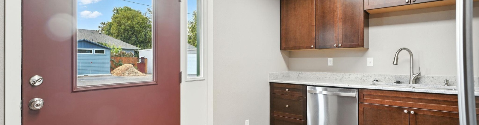 Pine St, Walla Walla, Washington 99362, 17 Bedrooms Bedrooms, 0 ,3 BathroomsBathrooms,Multi-family,For Sale,Pine St,0,287443