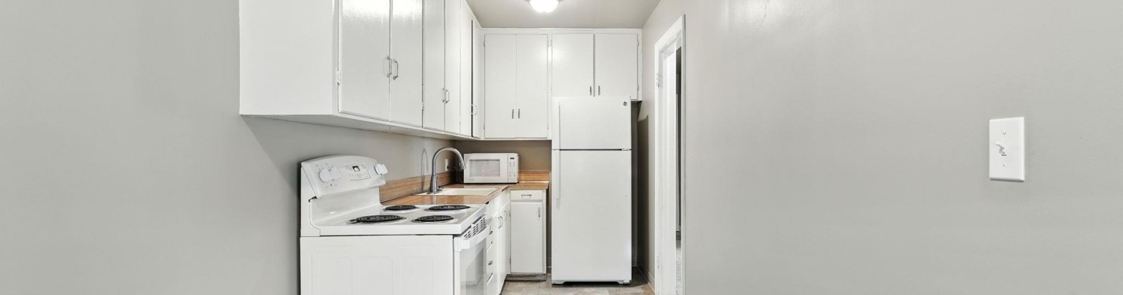 Pine St, Walla Walla, Washington 99362, 17 Bedrooms Bedrooms, 0 ,3 BathroomsBathrooms,Multi-family,For Sale,Pine St,0,287443