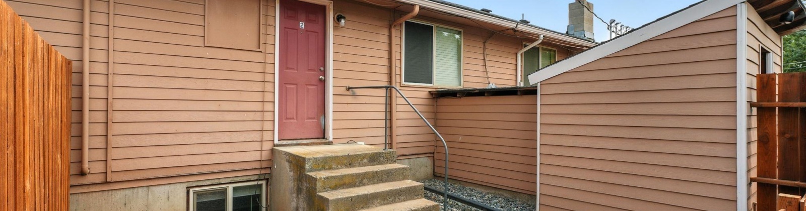 Pine St, Walla Walla, Washington 99362, 17 Bedrooms Bedrooms, 0 ,3 BathroomsBathrooms,Multi-family,For Sale,Pine St,0,287443