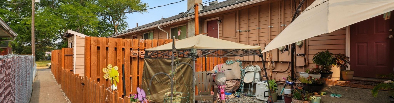 Pine St, Walla Walla, Washington 99362, 17 Bedrooms Bedrooms, 0 ,3 BathroomsBathrooms,Multi-family,For Sale,Pine St,0,287443