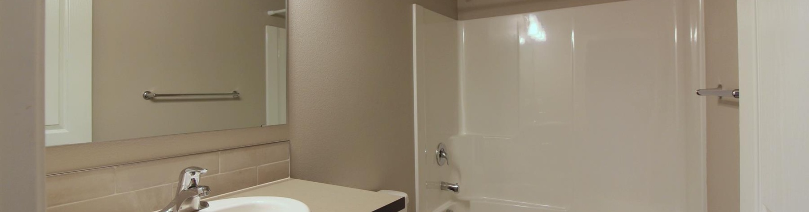 Whimbrel Lane, Pasco, Washington 99301, 3 Bedrooms Bedrooms, 0 ,2 BathroomsBathrooms,Houses,For Rent,Whimbrel Lane,0,287438