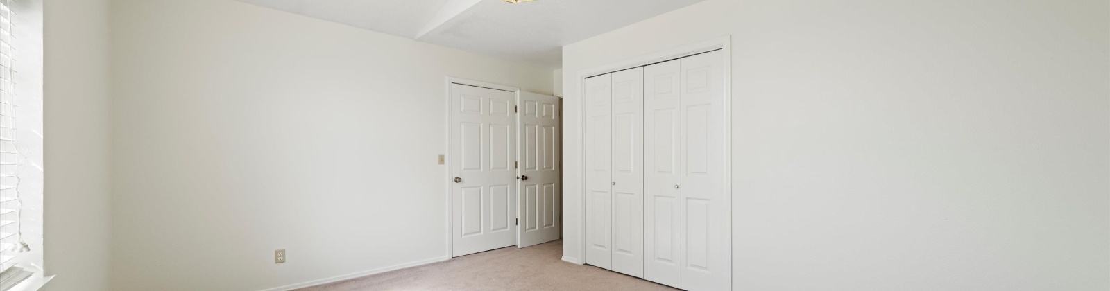 9th Ave, Kennewick, Washington 99336, 5 Bedrooms Bedrooms, 0 ,4 BathroomsBathrooms,Houses,For Sale,9th Ave,0,287444