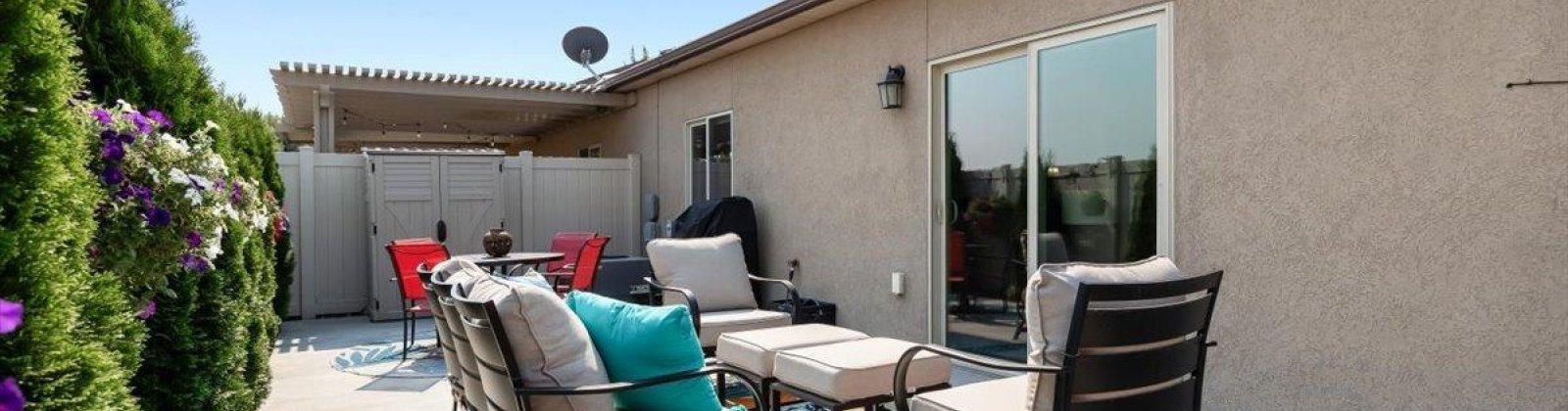 Dennis Place, Kennewick, Washington 99337, 2 Bedrooms Bedrooms, 0 ,2 BathroomsBathrooms,Condos/townhomes,For Sale,Dennis Place,0,287441