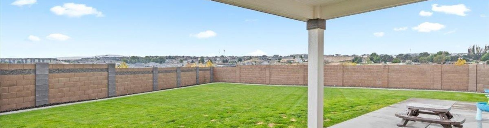 32nd Ave, Kennewick, Washington 99338, 4 Bedrooms Bedrooms, 0 ,2 BathroomsBathrooms,Houses,For Sale,32nd Ave,0,287445