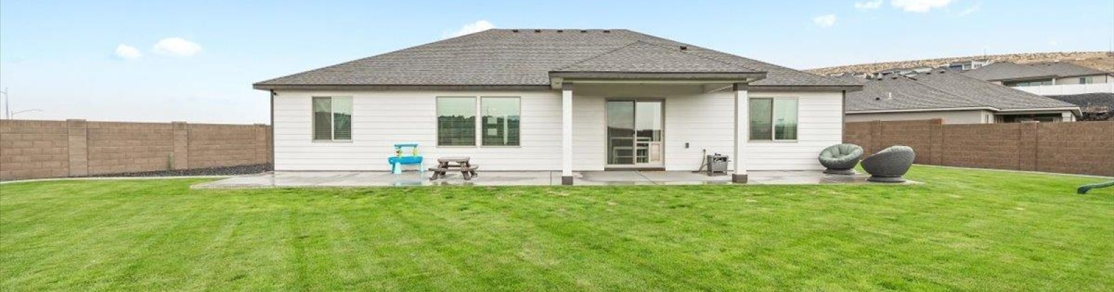 32nd Ave, Kennewick, Washington 99338, 4 Bedrooms Bedrooms, 0 ,2 BathroomsBathrooms,Houses,For Sale,32nd Ave,0,287445