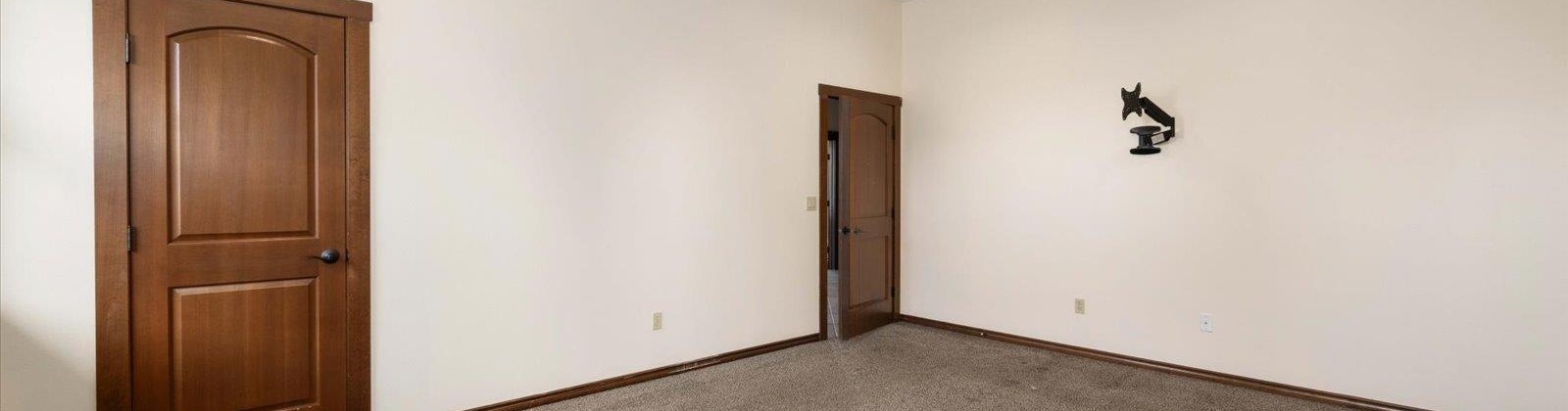 46th, Kennewick, Washington 99337, 4 Bedrooms Bedrooms, 0 ,4 BathroomsBathrooms,Houses,For Sale,46th,0,287446