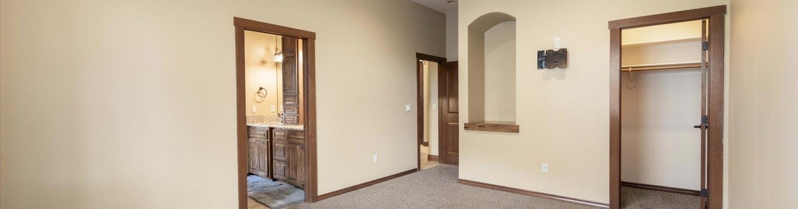 46th, Kennewick, Washington 99337, 4 Bedrooms Bedrooms, 0 ,4 BathroomsBathrooms,Houses,For Sale,46th,0,287446