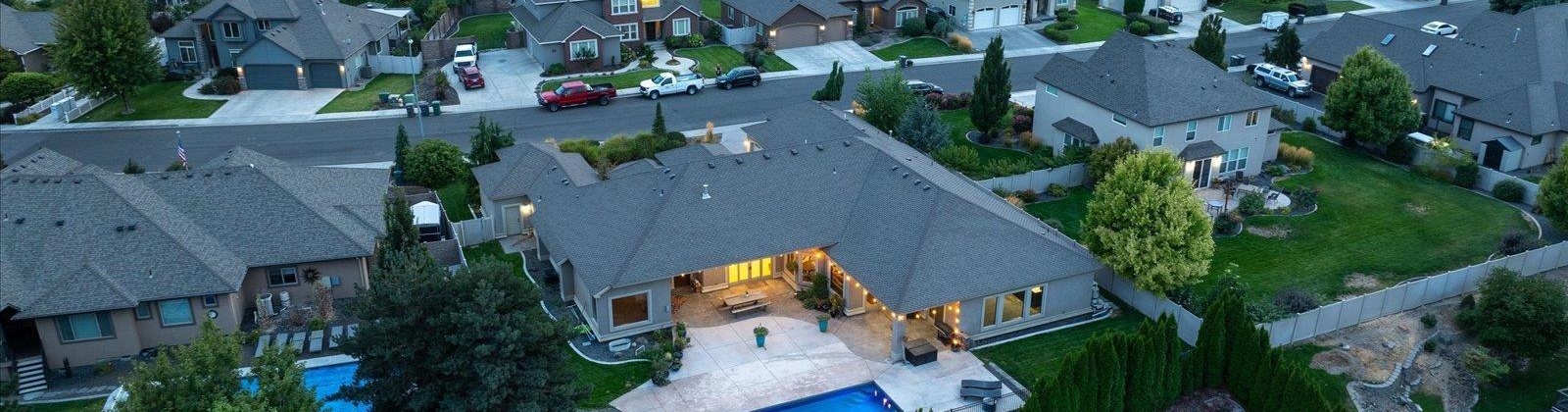 46th, Kennewick, Washington 99337, 4 Bedrooms Bedrooms, 0 ,4 BathroomsBathrooms,Houses,For Sale,46th,0,287446