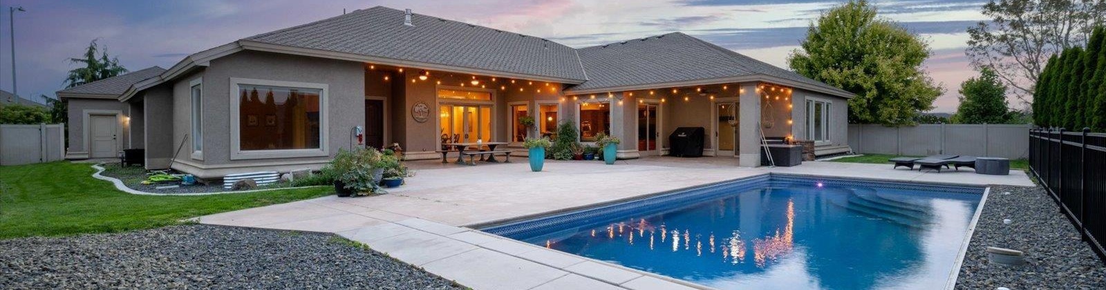 46th, Kennewick, Washington 99337, 4 Bedrooms Bedrooms, 0 ,4 BathroomsBathrooms,Houses,For Sale,46th,0,287446