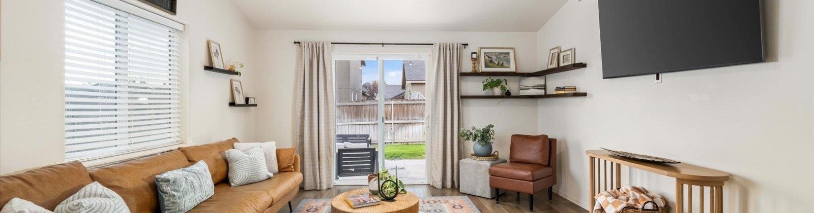 6th Pl., Kennewick, Washington 99336, 3 Bedrooms Bedrooms, 0 ,2 BathroomsBathrooms,Houses,For Sale,6th Pl.,0,287449