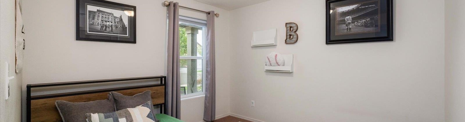 6th Pl., Kennewick, Washington 99336, 3 Bedrooms Bedrooms, 0 ,2 BathroomsBathrooms,Houses,For Sale,6th Pl.,0,287449