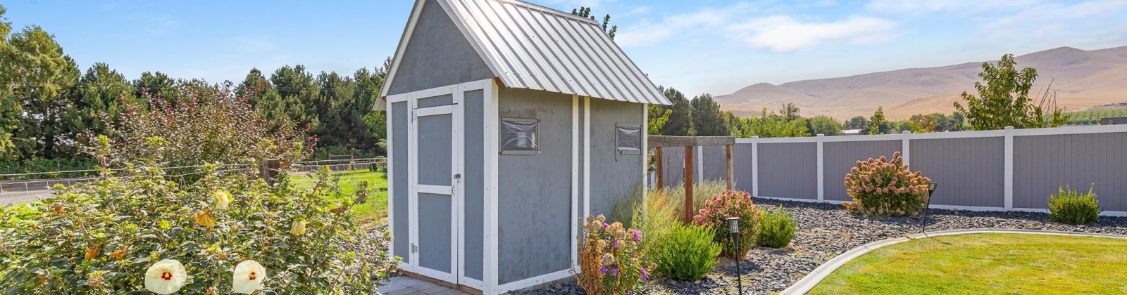 Lanell Drive, Prosser, Washington 99350, 4 Bedrooms Bedrooms, 0 ,3 BathroomsBathrooms,Houses,For Sale,Lanell Drive,0,287454