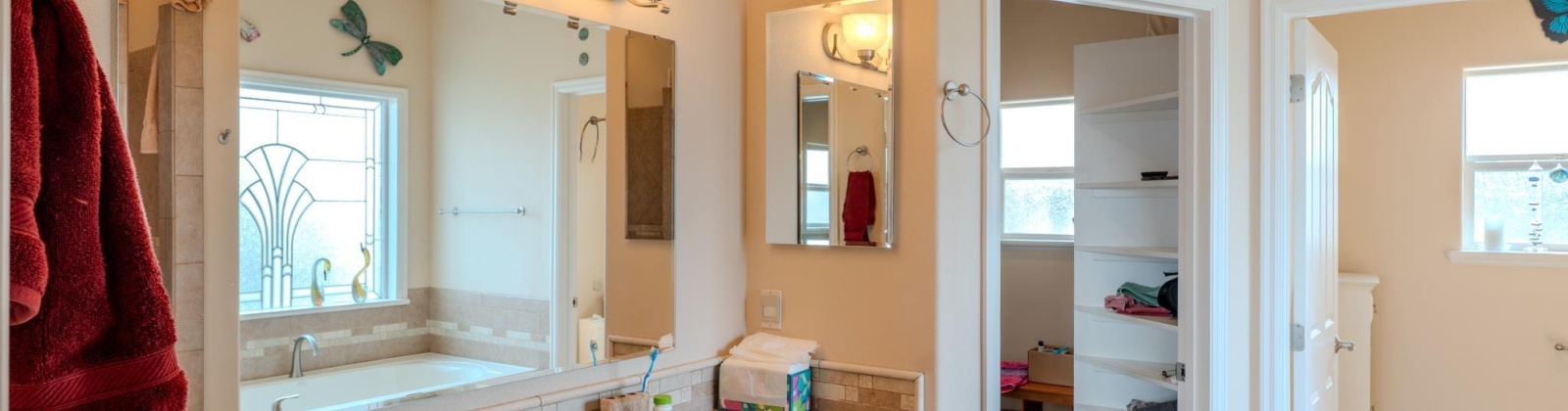 Valleyview Drive, Clarkston, Washington 99403, 4 Bedrooms Bedrooms, 0 ,3 BathroomsBathrooms,Houses,For Sale,Valleyview Drive,0,287472