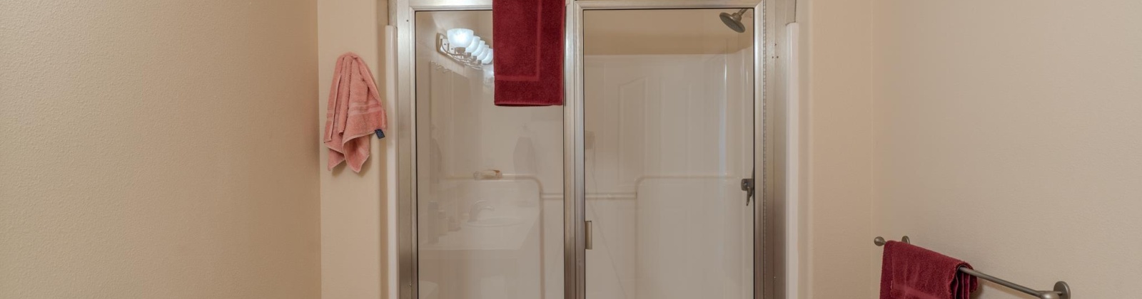 Valleyview Drive, Clarkston, Washington 99403, 4 Bedrooms Bedrooms, 0 ,3 BathroomsBathrooms,Houses,For Sale,Valleyview Drive,0,287472