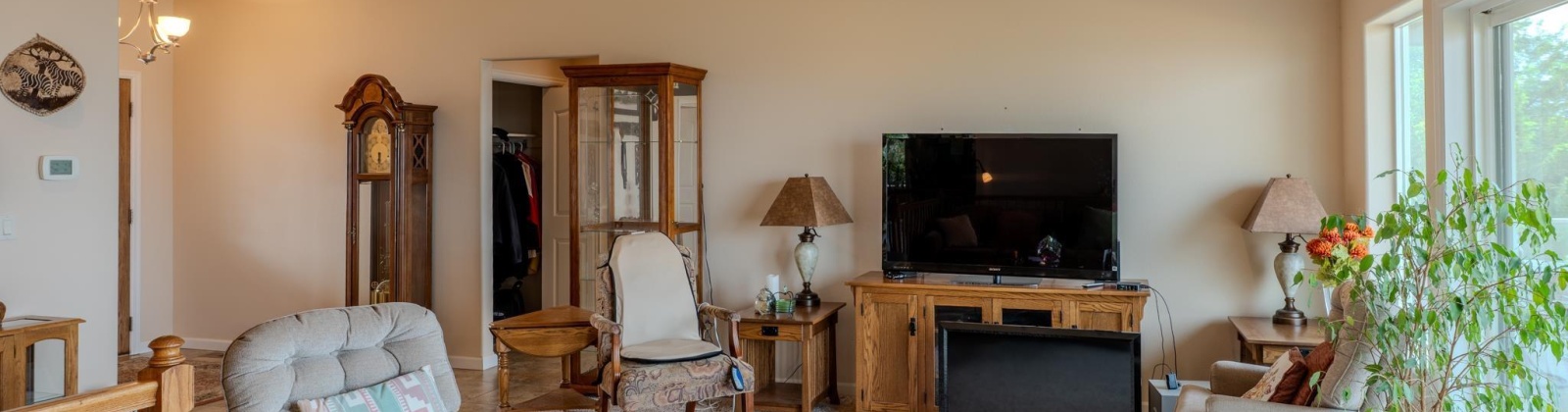 Valleyview Drive, Clarkston, Washington 99403, 4 Bedrooms Bedrooms, 0 ,3 BathroomsBathrooms,Houses,For Sale,Valleyview Drive,0,287472