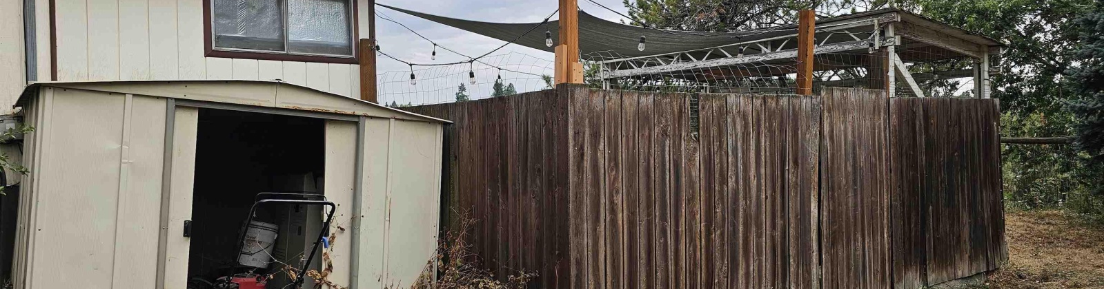 Irving Street, Pullman, Washington 99163, 4 Bedrooms Bedrooms, 0 ,3 BathroomsBathrooms,Multi-family,For Sale,Irving Street,0,287468