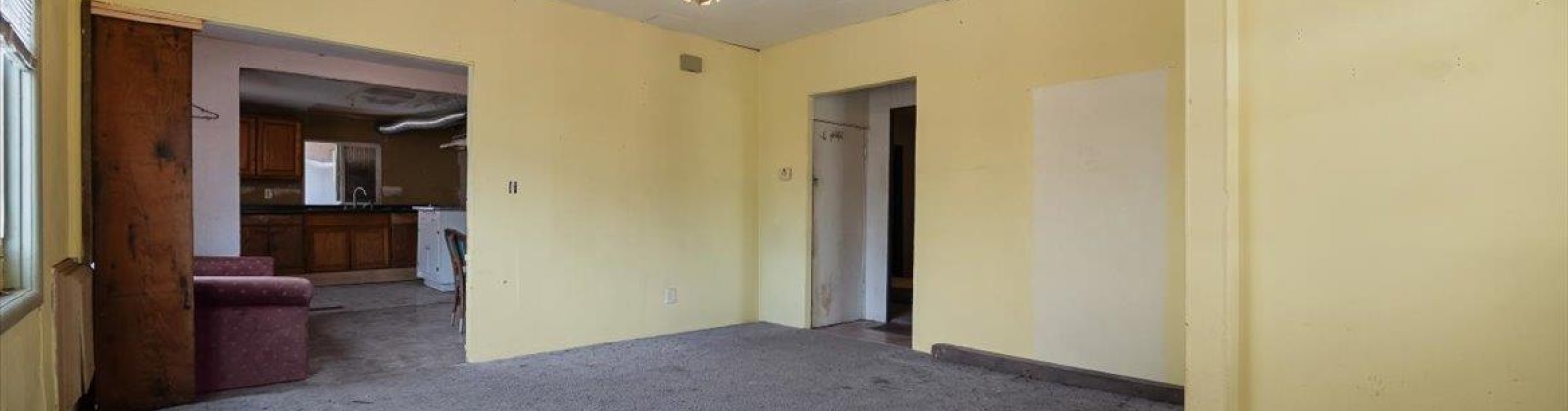 8th, Walla Walla, Washington 99362, 4 Bedrooms Bedrooms, 0 ,1 BathroomBathrooms,Houses,For Sale,8th,0,287471