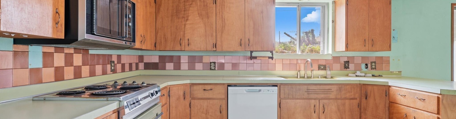 Finley Road, Kennewick, Washington 99337, 3 Bedrooms Bedrooms, 0 ,2 BathroomsBathrooms,Houses,For Sale,Finley Road,0,287465