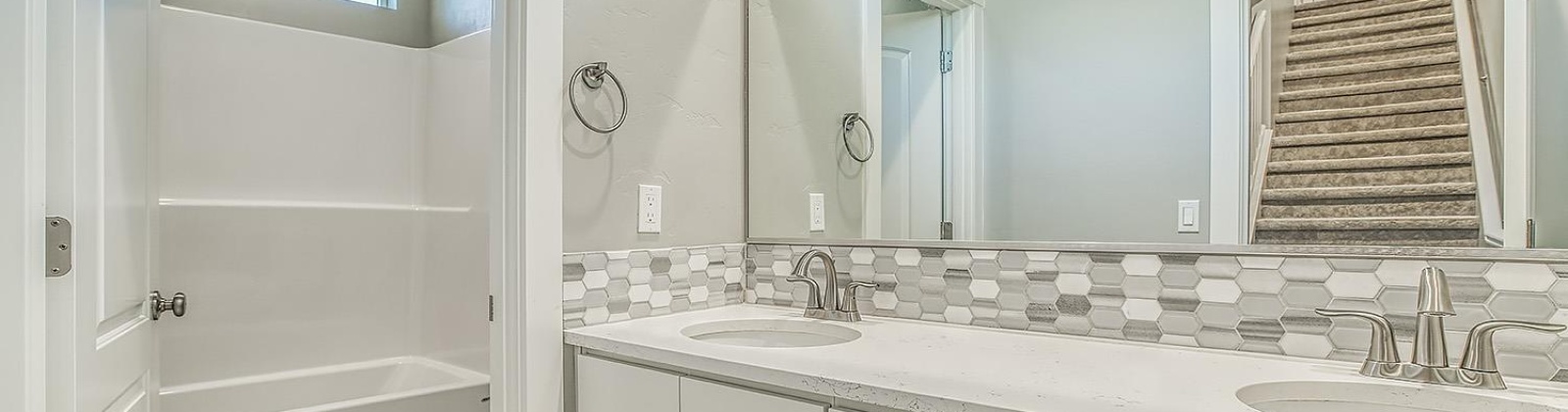 Corvina St, Richland, Washington 99352, 5 Bedrooms Bedrooms, 0 ,3 BathroomsBathrooms,Houses,For Rent,Corvina St,0,287462